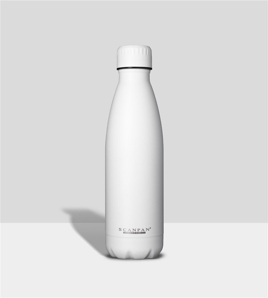 TO GO thermosfles 500 ml in de kleur White op een bijpassende achtergrond
