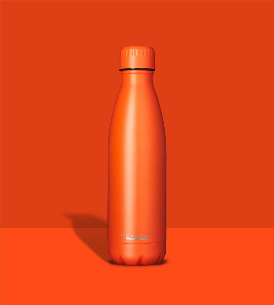 TO GO thermosfles 500 ml in de kleur Orange op een bijpassende achtergrond