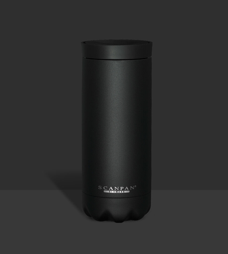 TO GO termokrus 287 ml i farven Black på matchende farvebaggrund