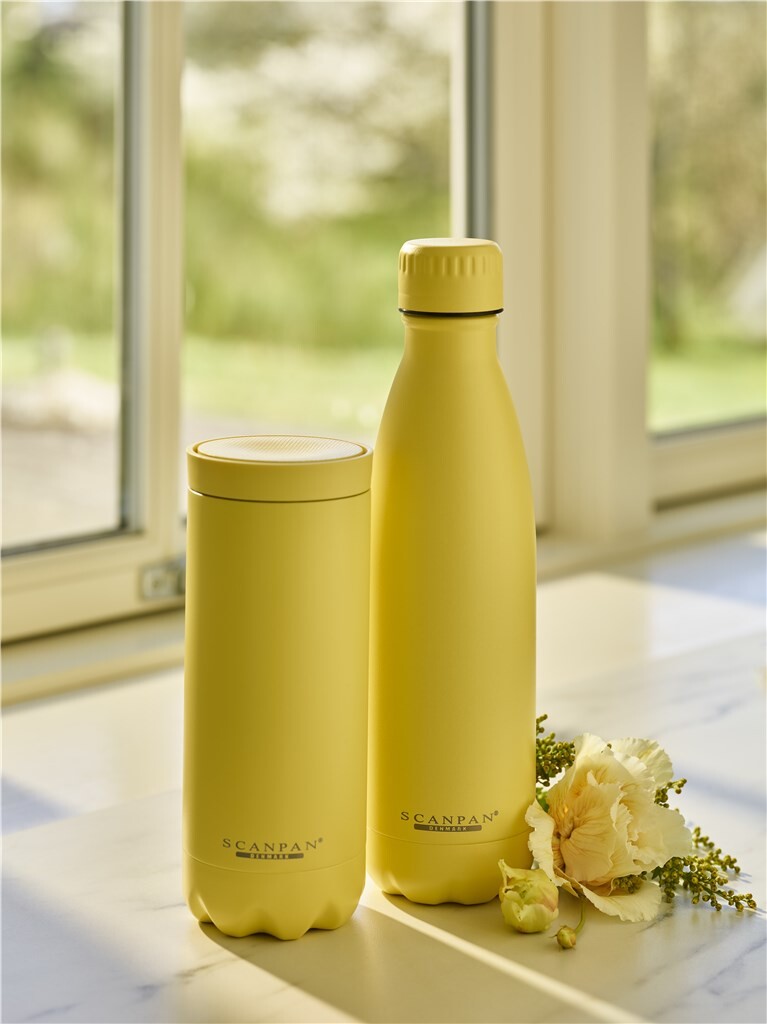TO GO thermosfles 500 ml in de kleur Sunshine op een witte achtergrond