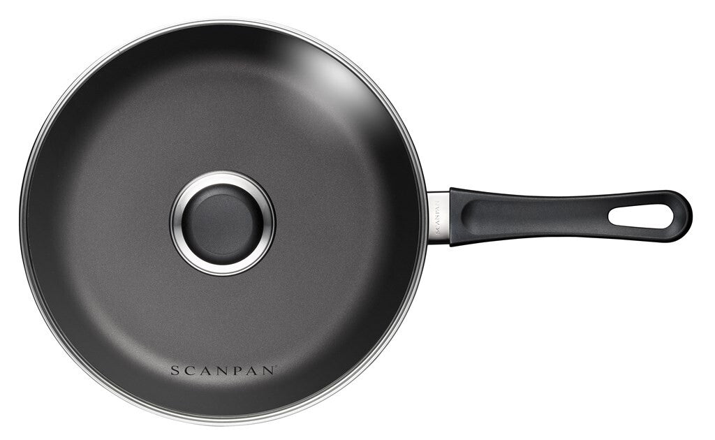 SCANPAN Classic Induction Schmorpfanne 24 cm mit Glasdeckel von oben
