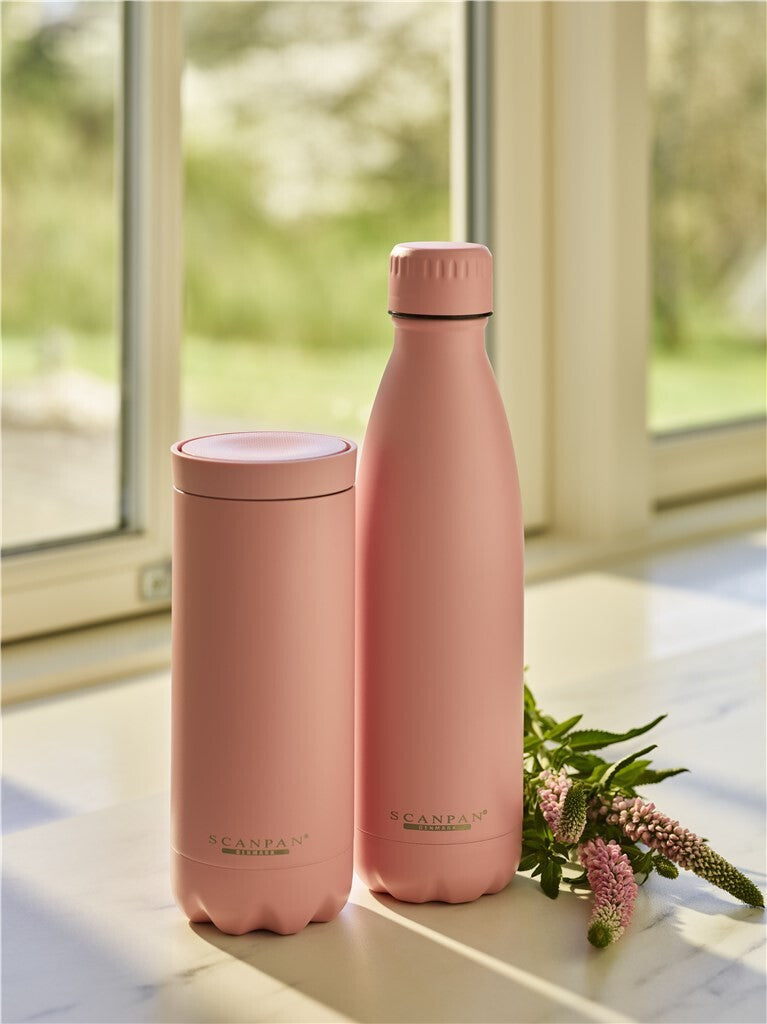 TO GO thermosfles 500 ml in de kleur Candy Pink op een witte achtergrond