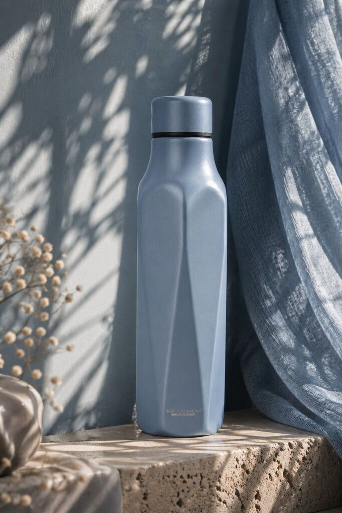 TO GO Explore termoflaske 500 ml i farven Mist vist på hvid baggrund