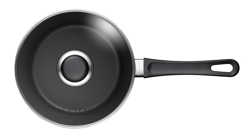SCANPAN Classic Induction Stielkasserolle 20 cm mit Glasdeckel von oben