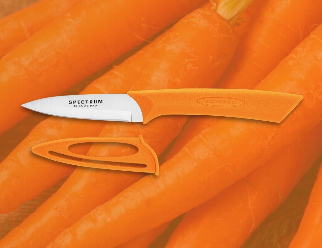 Spectrum urtekniv 8 cm i farven Carrot Curl vist på hvid baggrund