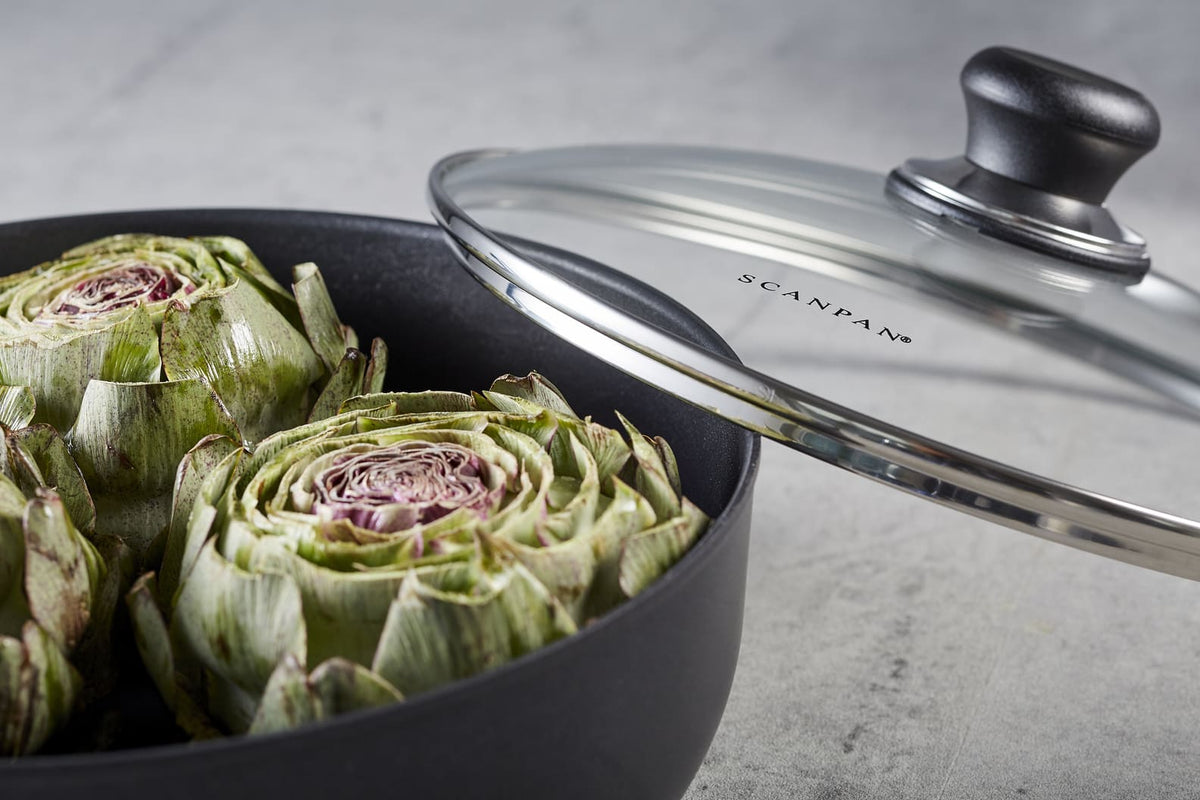 Tilbehør til SCANPAN-gryder på køkkenbord