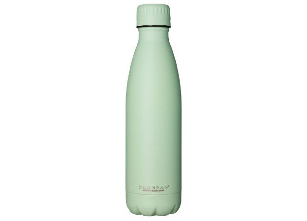 TO GO thermosfles 500 ml in de kleur Green tea op een witte achtergrond